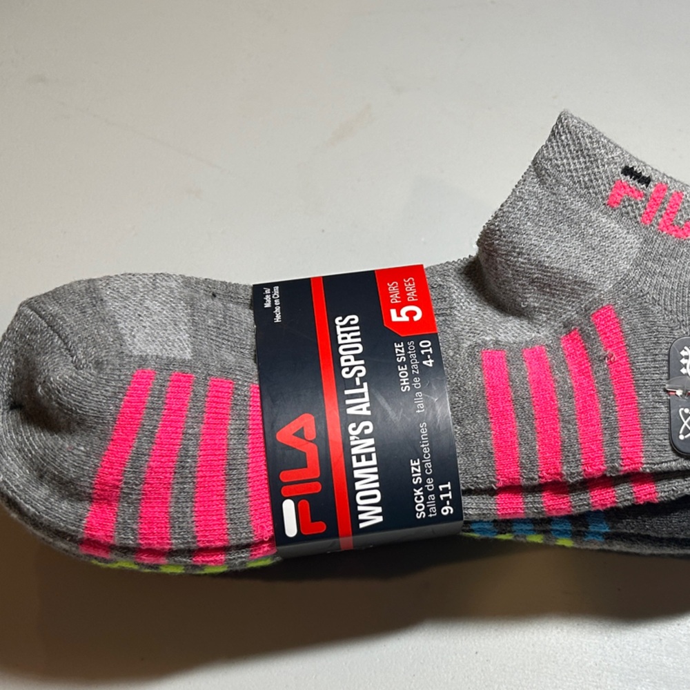 Fila Women's All-Sports Socks - 5 Pairs - NWT